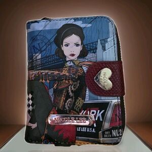 NWOT Nicole Lee Al Around Graphic Print Zip-Around Wallet Multicolor Art Fashion
